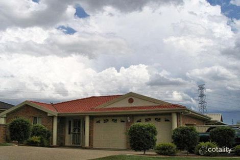 Property photo of 12 Toucan Close Cameron Park NSW 2285