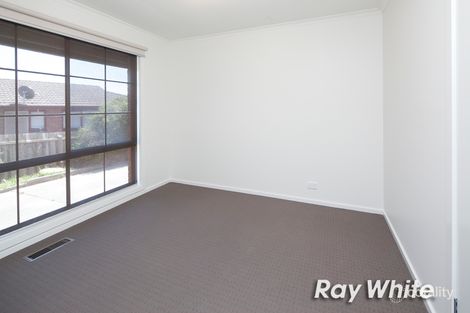 Property photo of 2/19 Quarry Road Langwarrin VIC 3910