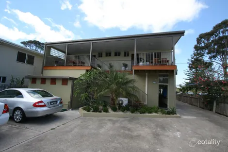 Property photo of 2/605 Ocean Drive North Haven NSW 2443
