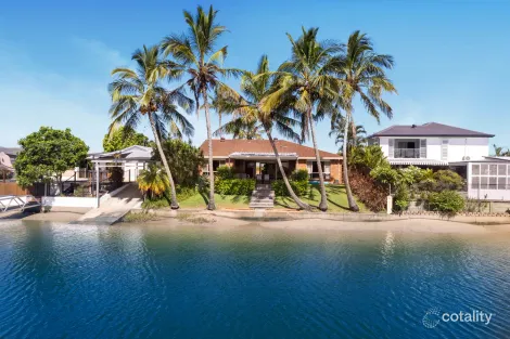 Property photo of 13 Magellan Avenue Hollywell QLD 4216