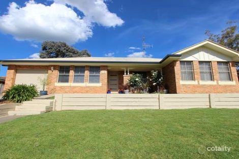 38 Kurumben Pl, West Bathurst, NSW 2795