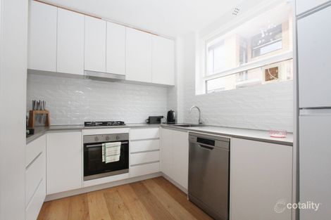 Property photo of 5/3 Ravens Grove St Kilda East VIC 3183