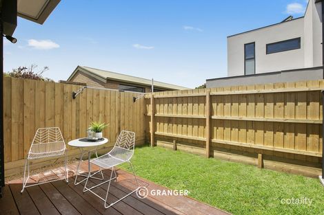 Property photo of 2/183 Dromana Parade Safety Beach VIC 3936