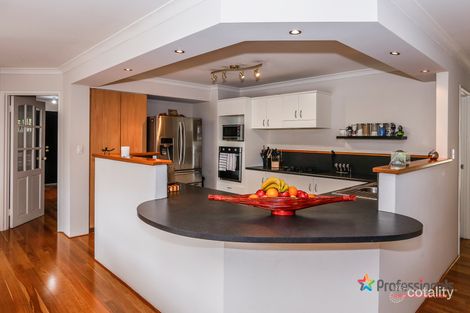Property photo of 15 Santorini Turn Ellenbrook WA 6069