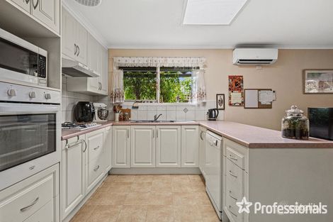 Property photo of 66 Meadowgate Drive Chirnside Park VIC 3116