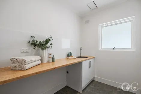 Property photo of 50 Onkaparinga Road Bridgewater SA 5155