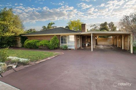 Property photo of 4 Adele Close Narre Warren VIC 3805