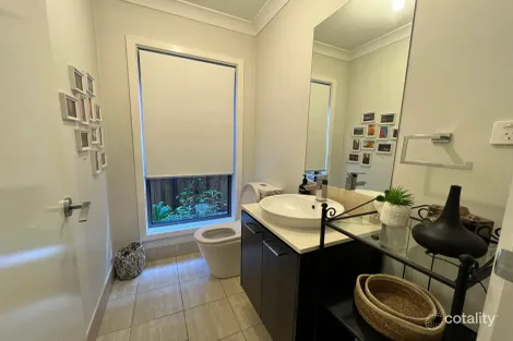 Property photo of 176 Greenview Parade The Ponds NSW 2769