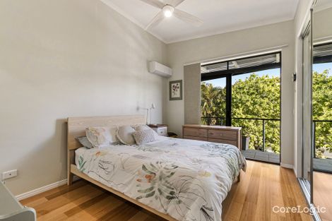Property photo of 4/120 Central Avenue Indooroopilly QLD 4068