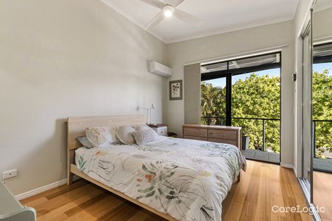 Property photo of 4/120 Central Avenue Indooroopilly QLD 4068