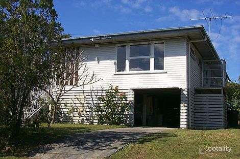 Property photo of 35 Thynne Avenue Norman Park QLD 4170