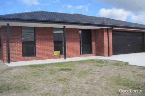 Property photo of 14 Bethune Drive Hampton Park VIC 3976