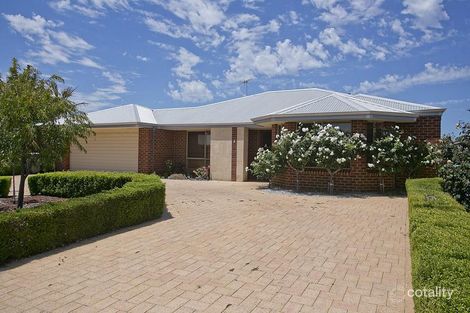 Property photo of 3 Gutha Retreat Hocking WA 6065