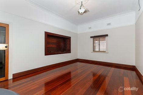 Property photo of 58 Turfan Way Lake Coogee WA 6166
