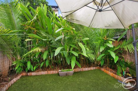 Property photo of 2/42-44 Trinity Beach Road Trinity Beach QLD 4879