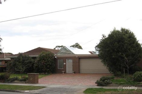 17 Excalibur Ave, Glen Waverley, VIC 3150