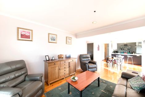 Property photo of 28 Rogers Street Fraser ACT 2615