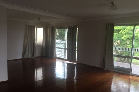 Property photo of 107 Moreton Terrace Beachmere QLD 4510