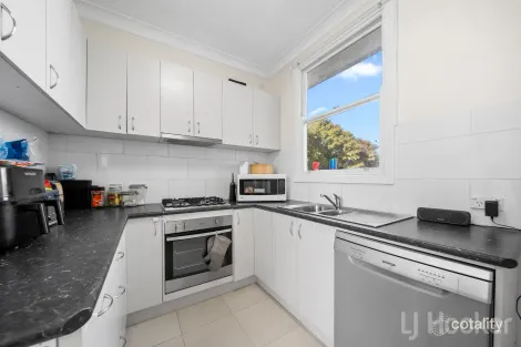 Property photo of 16 Gerald Street Queanbeyan NSW 2620