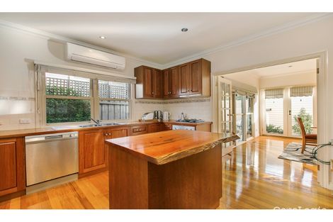 Property photo of 2A Wahroongaa Road Murrumbeena VIC 3163