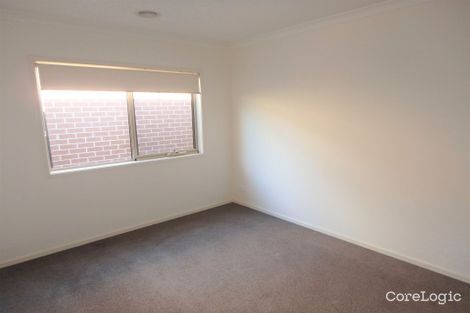 Property photo of 60 Brownlow Drive Point Cook VIC 3030