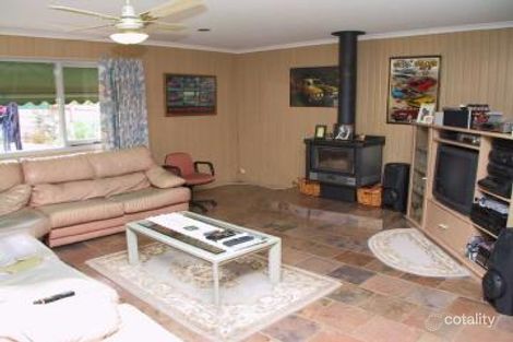 Property photo of 11 Paul Avenue Wantirna South VIC 3152