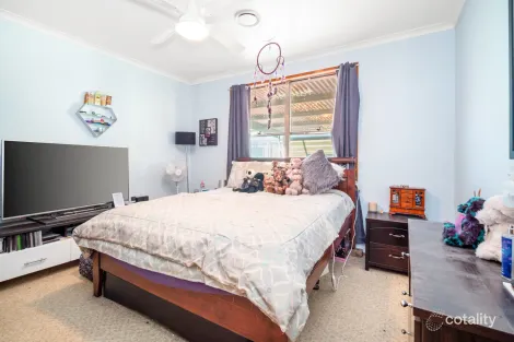 Property photo of 1 Knight Place Horsham VIC 3400