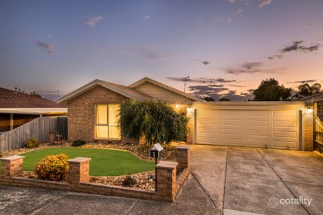 Property photo of 1 Finton Court Pakenham VIC 3810