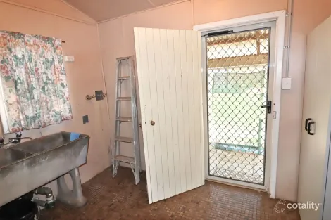 Property photo of 1 Johnston Street Wongan Hills WA 6603