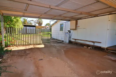 Property photo of 1 Johnston Street Wongan Hills WA 6603