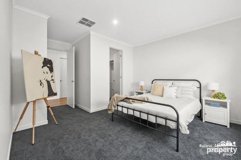 Property photo of 73 Canopy Avenue Alfredton VIC 3350