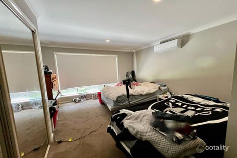 Property photo of 11 Blackwattle Circuit Arundel QLD 4214