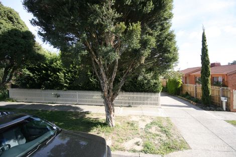 31 Campaspe Dr, Croydon Hills, VIC 3136