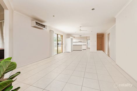 Property photo of 29 Links Court Kin Kora QLD 4680