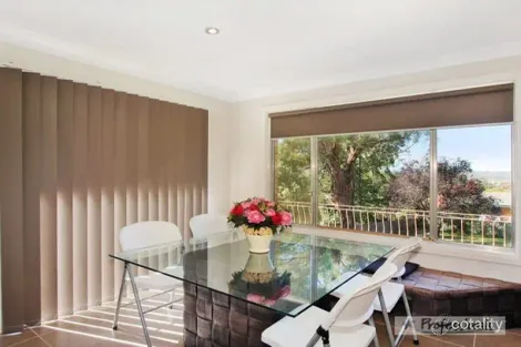 Property photo of 16 Campion Parade Armidale NSW 2350