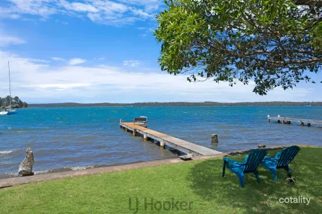 37 Waterside Ave, Sunshine, NSW 2264