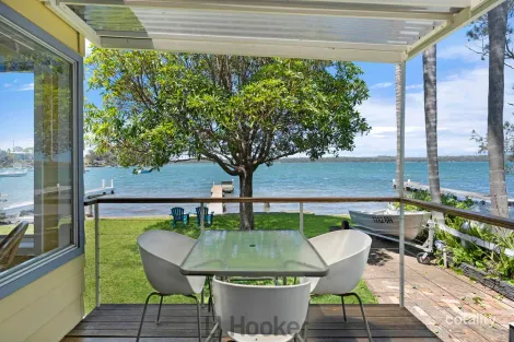 Property photo of 37 Waterside Avenue Sunshine NSW 2264
