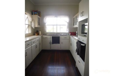 Property photo of 32 Old College Road Gatton QLD 4343