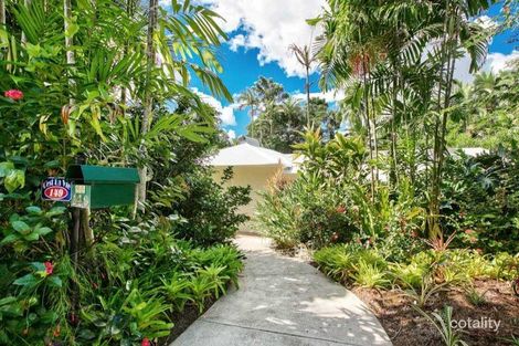 Property photo of 149-153 Hillview Crescent Whitfield QLD 4870