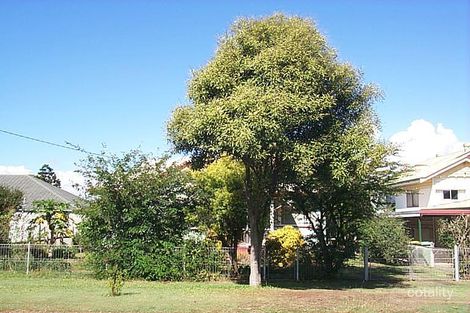 83 Arthur St, Woody Point, QLD 4019