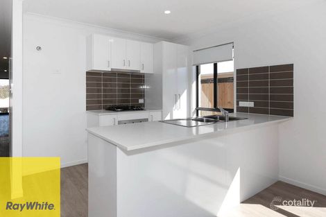 Property photo of 1/39 Arburry Crescent Brassall QLD 4305