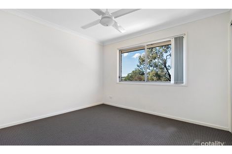 Property photo of 2/10-22 Blyth Road Murrumba Downs QLD 4503