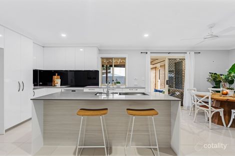 Property photo of 5 Weir Close Belmont QLD 4153