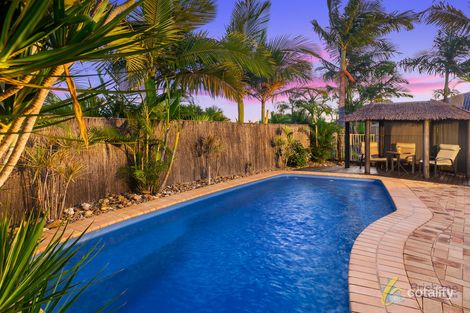 Property photo of 4 Doncaster Place Forest Lake QLD 4078