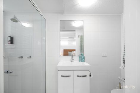 Property photo of 2/44 Victoria Terrace Kings Beach QLD 4551