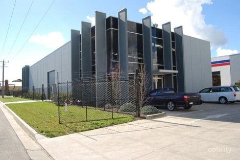 2/5 Caravan St, Wendouree, VIC 3355