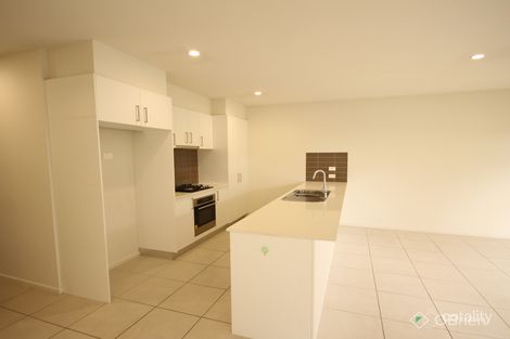 Property photo of 20 Denistoun Crescent Cranbourne VIC 3977
