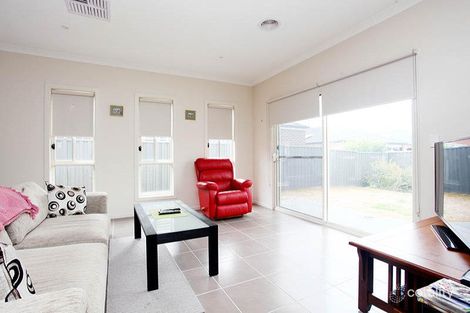 Property photo of 13 Mapleton Way Tarneit VIC 3029