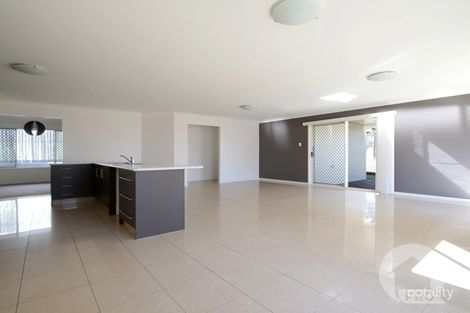 Property photo of 19 Nabeel Place Calamvale QLD 4116
