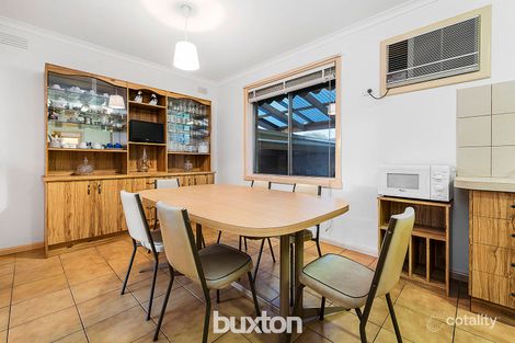 Property photo of 30 Parkinson Street Mount Waverley VIC 3149
